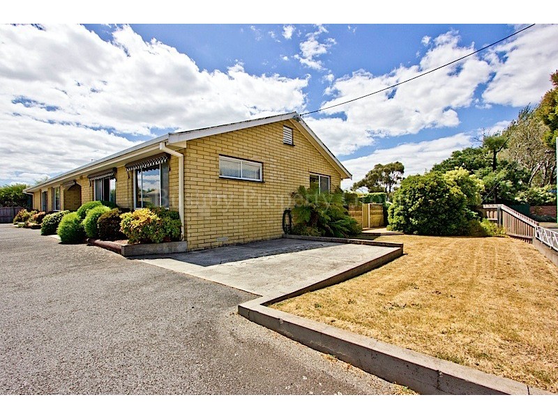 2/15 Lenstan Street, Norwood TAS 7250