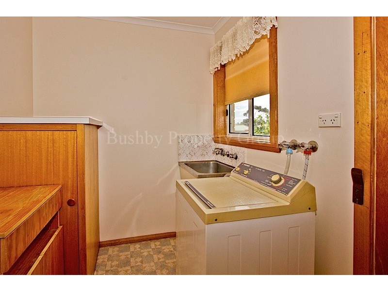 2/15 Lenstan Street, Norwood TAS 7250