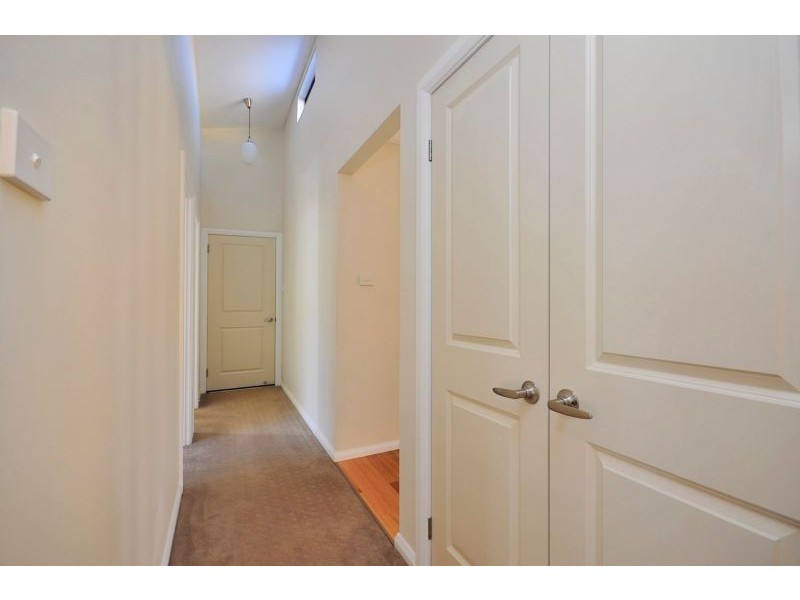 2/5 Owen Place, Summerhill TAS 7250