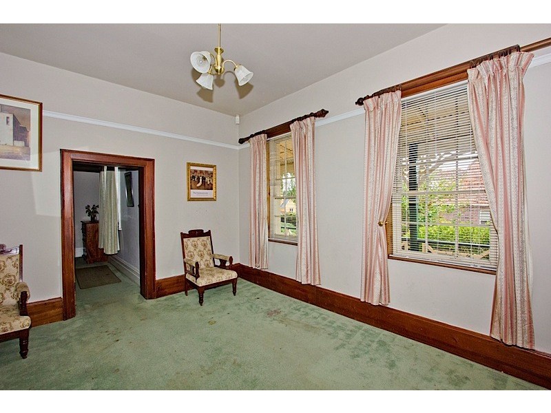 9 Lyttleton Street, East Launceston TAS 7250