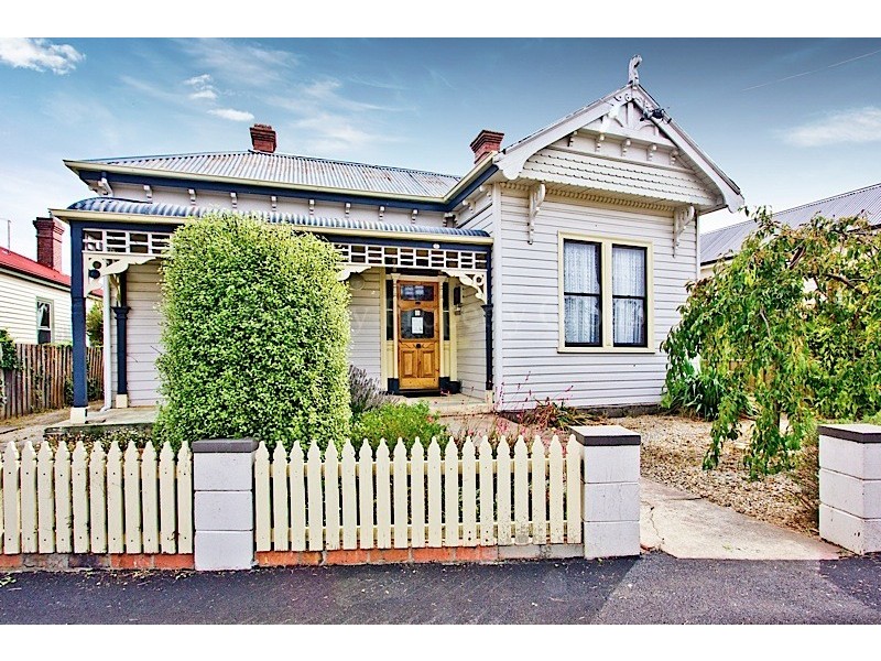 17 Albion Street, Invermay TAS 7248