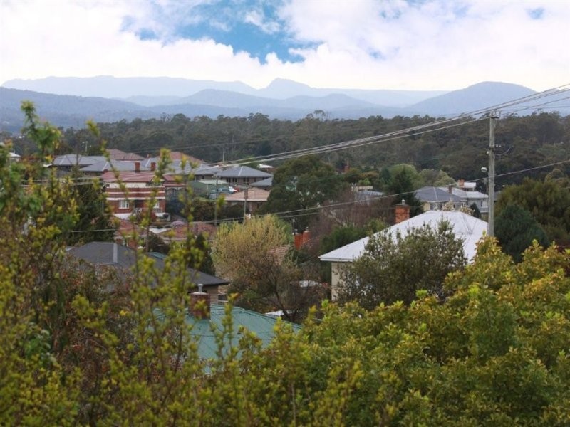 1/10 Weedon Avenue, South Launceston TAS 7249