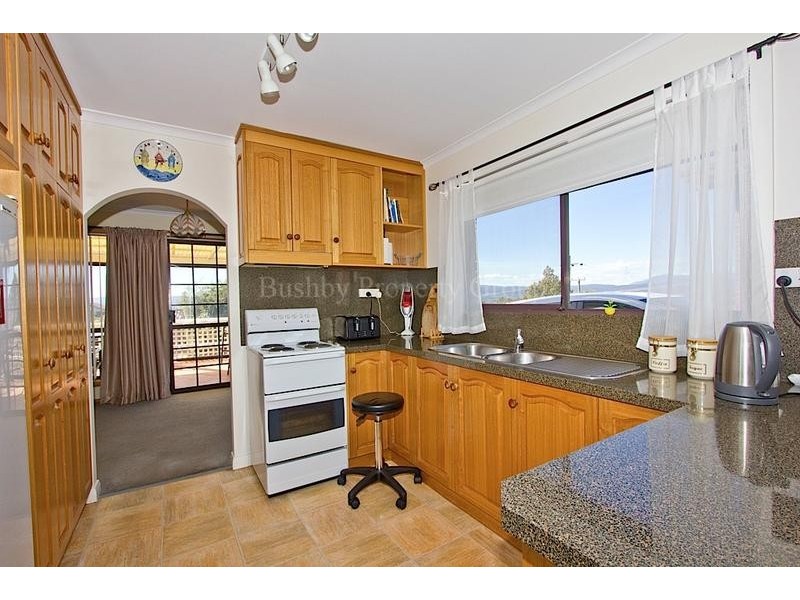 16 New World Avenue, Trevallyn TAS 7250