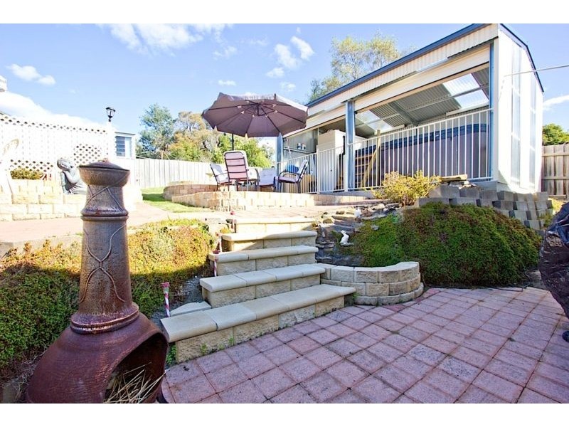 16 New World Avenue, Trevallyn TAS 7250