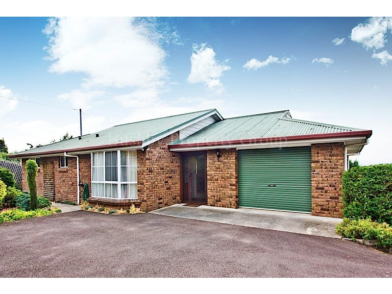 2/2 Andrea Place, Riverside TAS 7250