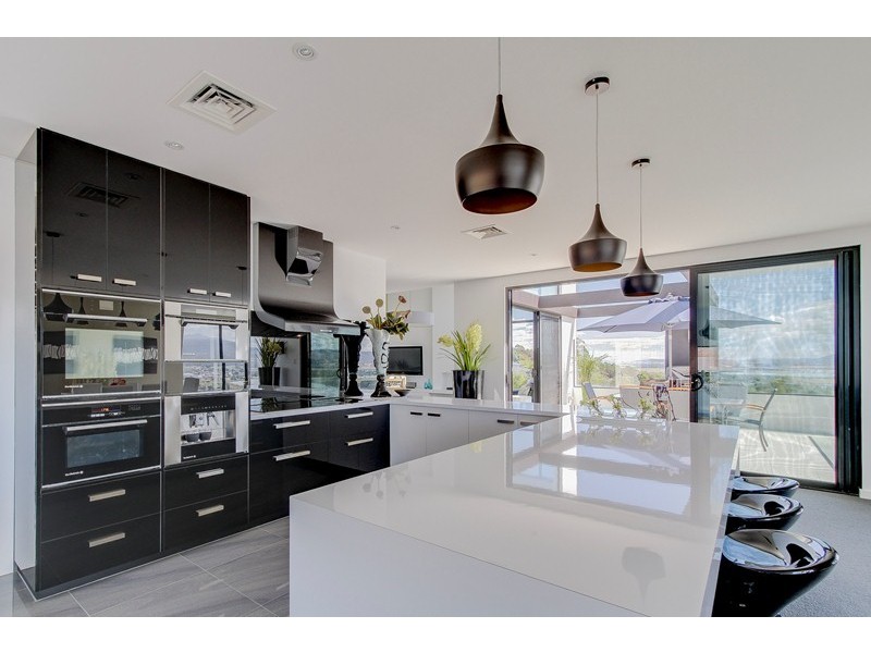 67 Lachlan Parade, Trevallyn TAS 7250