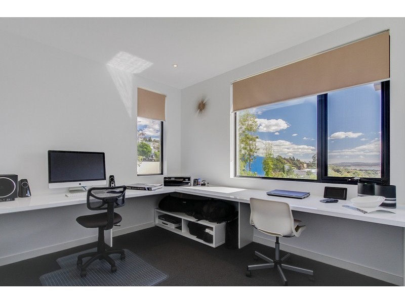 67 Lachlan Parade, Trevallyn TAS 7250