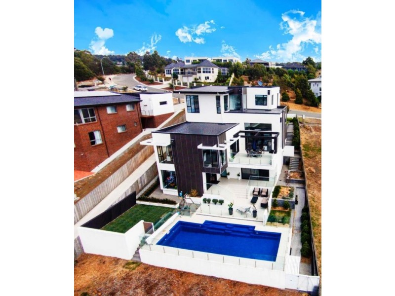 67 Lachlan Parade, Trevallyn TAS 7250