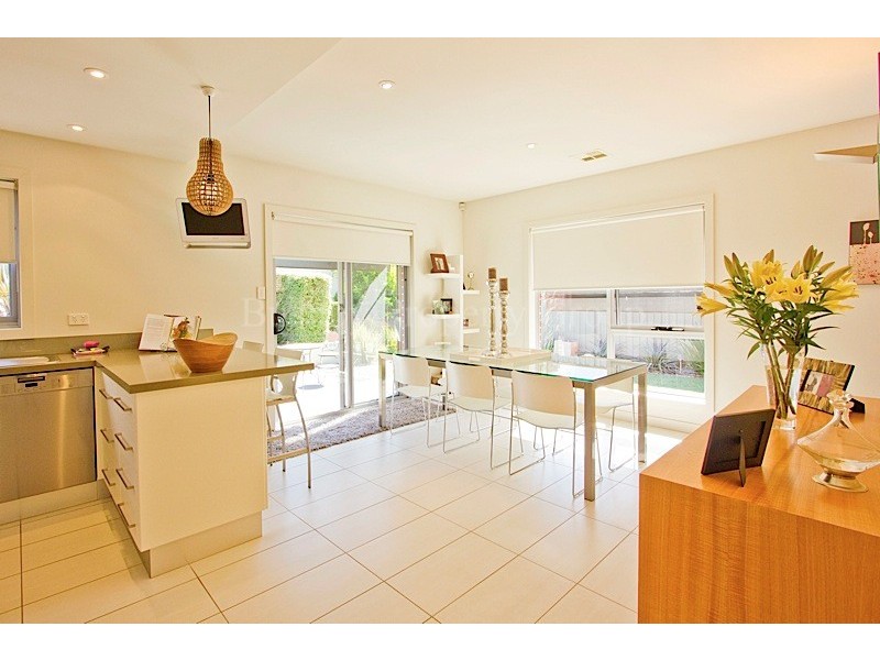 8/16 Hart Street, Newstead TAS 7250
