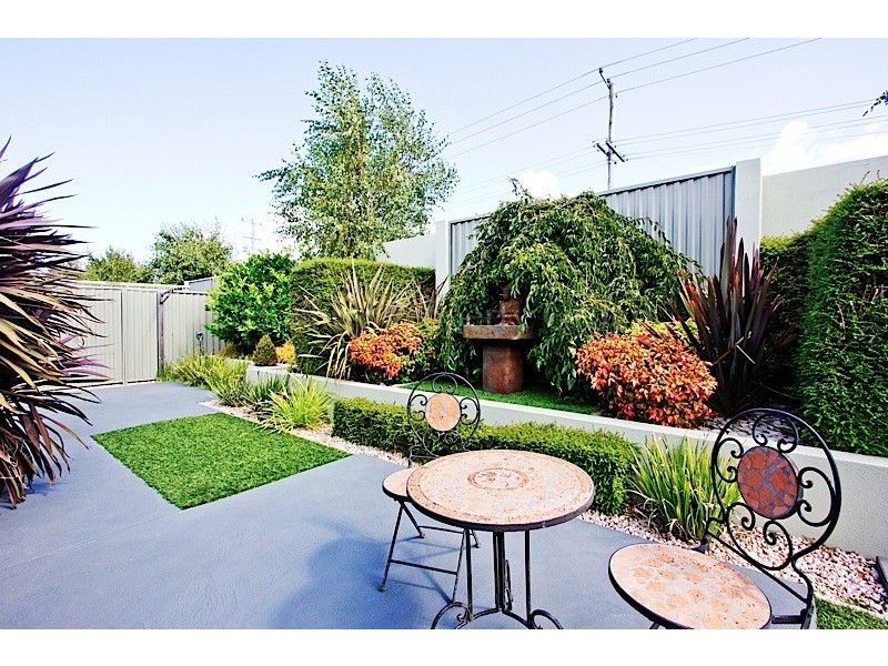8/16 Hart Street, Newstead TAS 7250