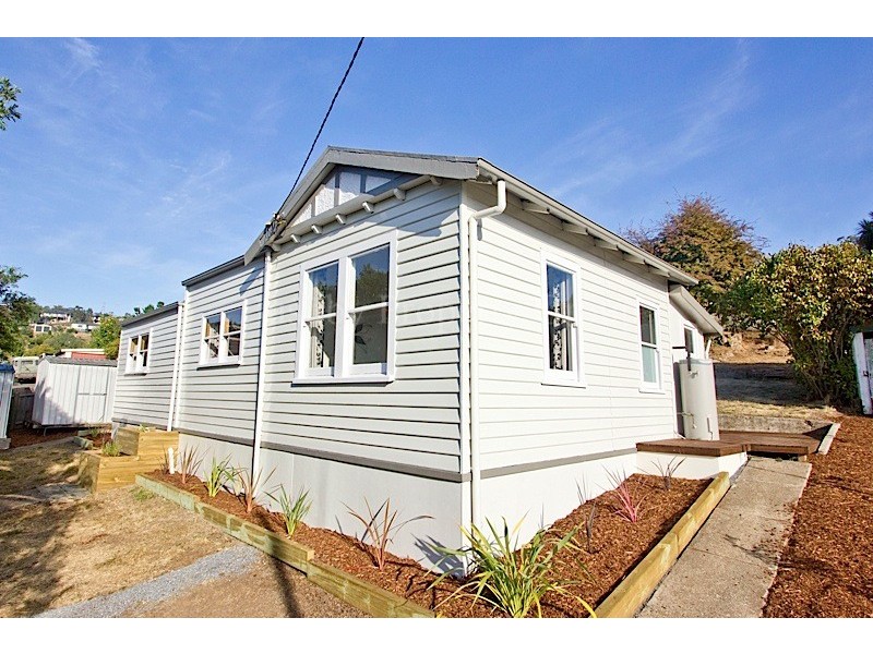 80 Cherry Road, Trevallyn TAS 7250
