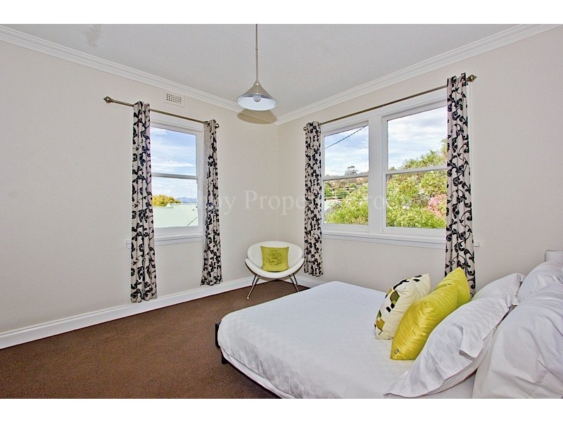 80 Cherry Road, Trevallyn TAS 7250