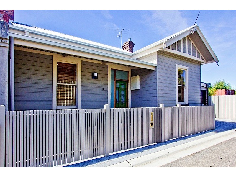 18 Frank Street, Invermay TAS 7248