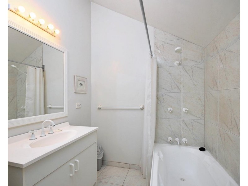 1/28 Abbott, East Launceston TAS 7250