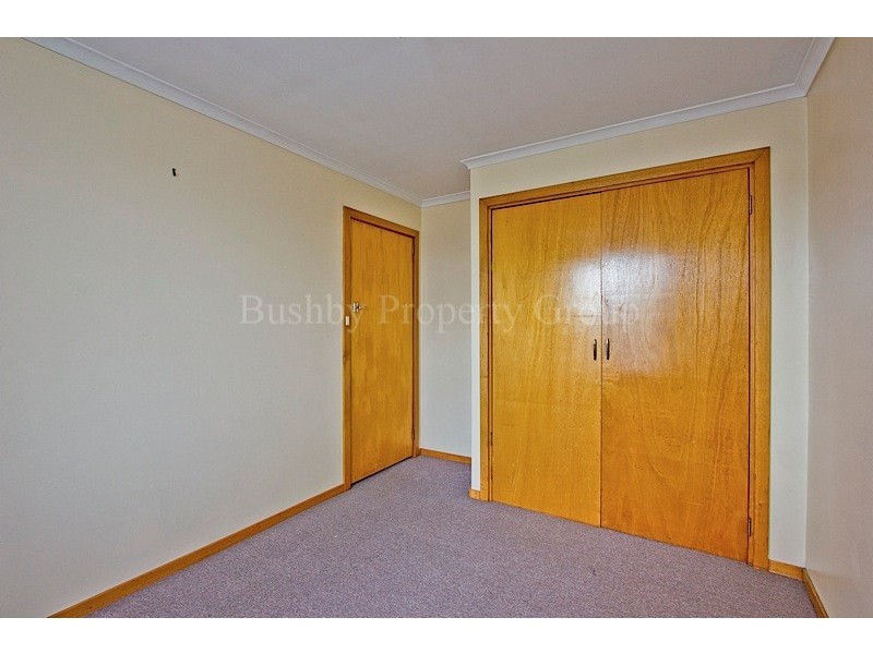 2/12 Bishops Drive, Newnham TAS 7248