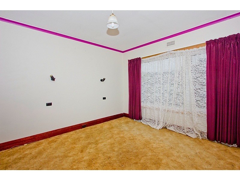 42 Clare Street, Mowbray TAS 7248