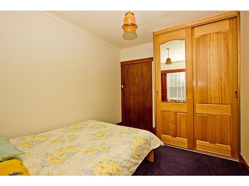 42 Clare Street, Mowbray TAS 7248