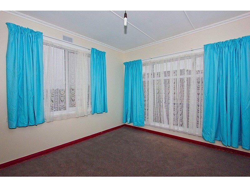 42 Clare Street, Mowbray TAS 7248