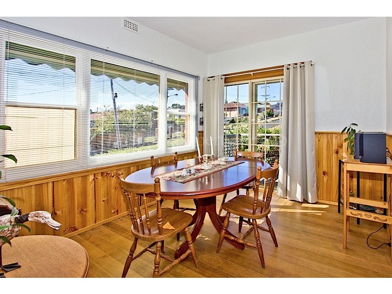 16 Woolven Street, Youngtown TAS 7249