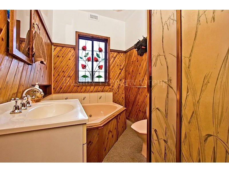 16 Woolven Street, Youngtown TAS 7249