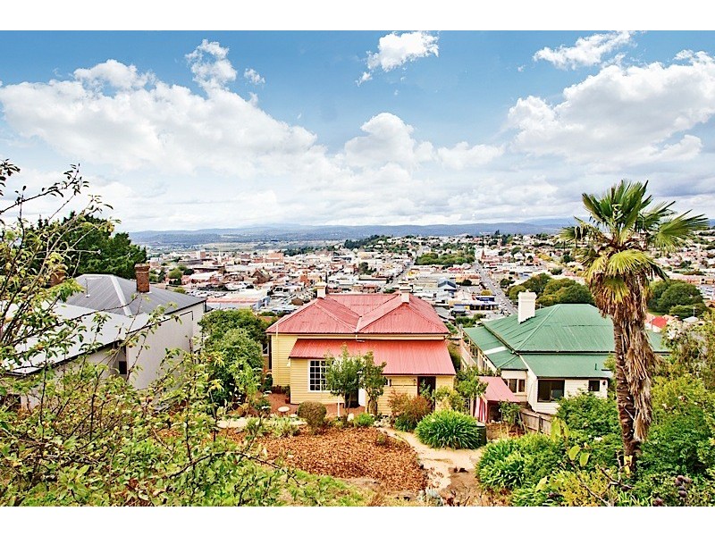 16 Stone Street, West Launceston TAS 7250