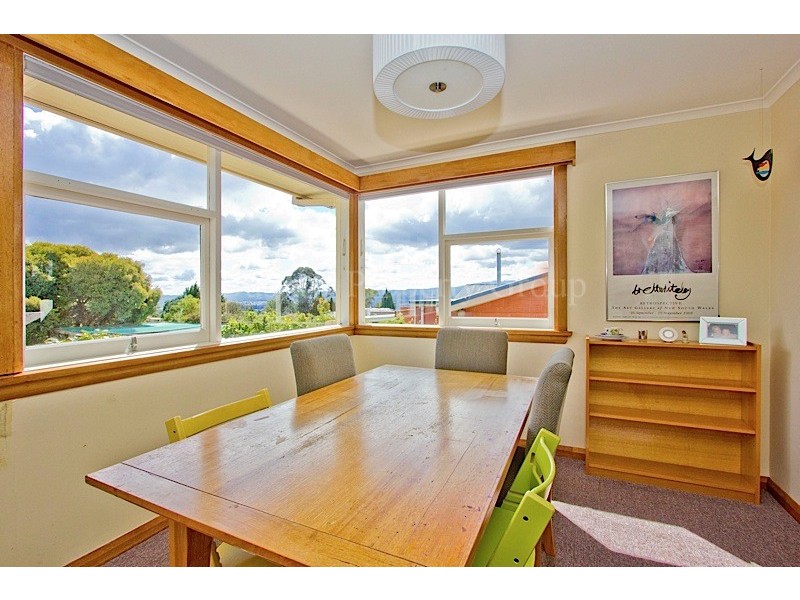 8 Henrietta Grove, West Launceston TAS 7250