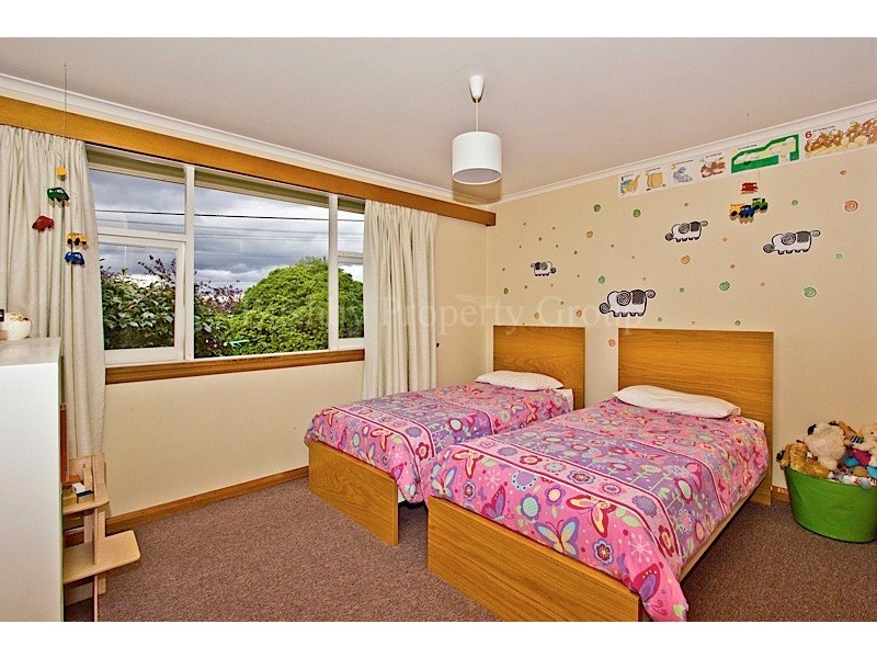 8 Henrietta Grove, West Launceston TAS 7250