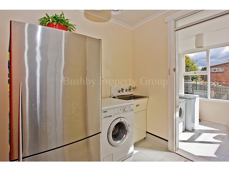 8 Henrietta Grove, West Launceston TAS 7250