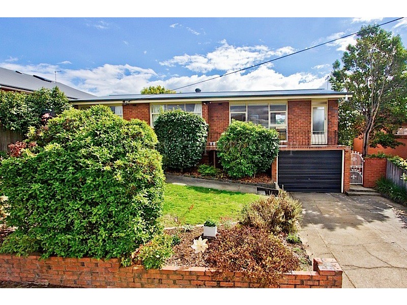 8 Henrietta Grove, West Launceston TAS 7250