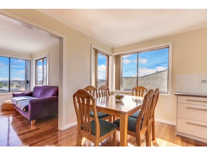 11 Victoria Street, Youngtown TAS 7249