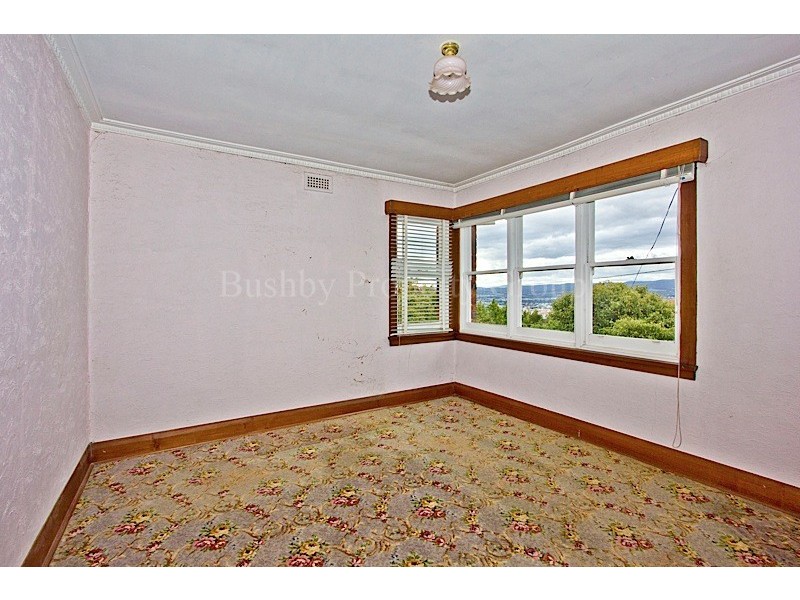 14 Ashleigh Avenue, West Launceston TAS 7250