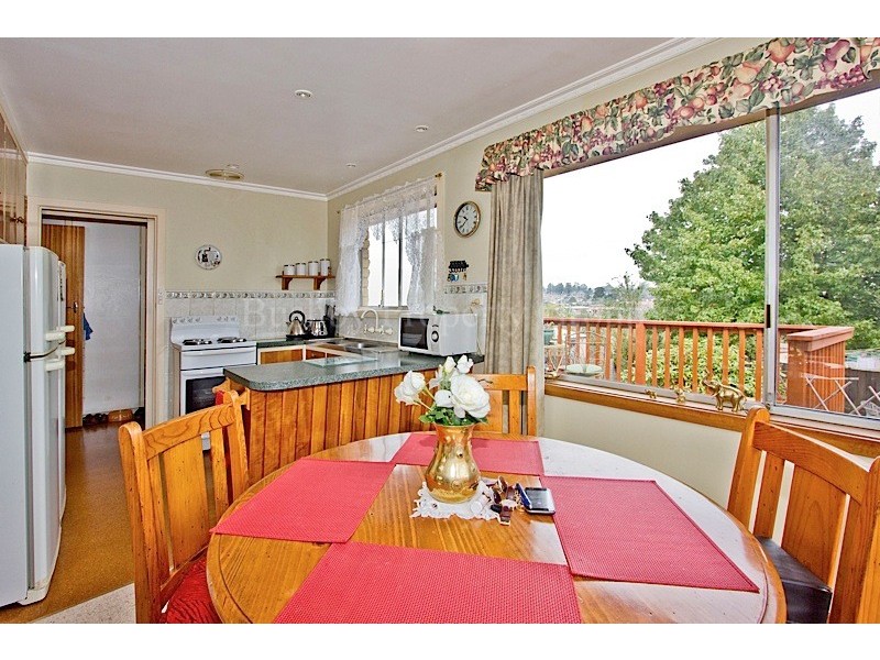 10 Van Diemen Avenue, Summerhill TAS 7250