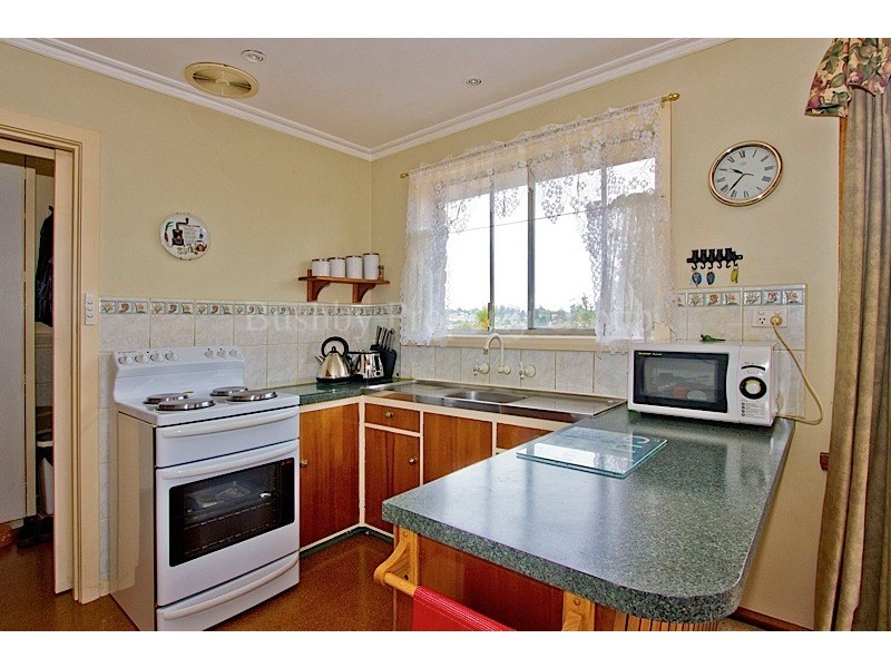 10 Van Diemen Avenue, Summerhill TAS 7250