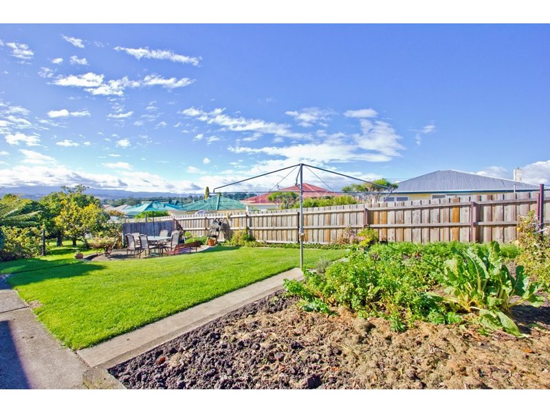 17a Riseley Street, Kings Meadows TAS 7249