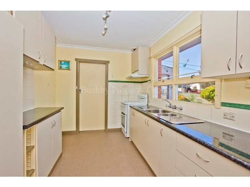 4 Cromwell Street, Ravenswood TAS 7250