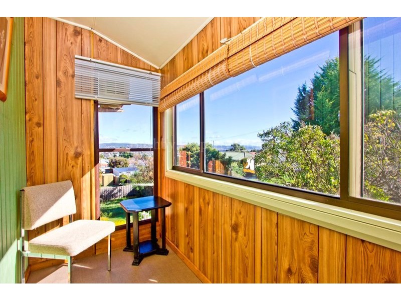 4 Cromwell Street, Ravenswood TAS 7250