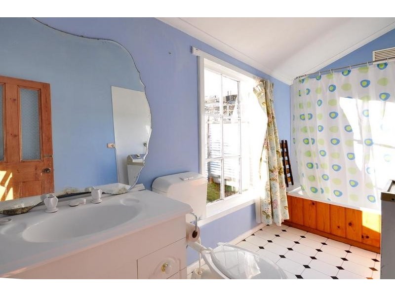 36 Windsor Street, Invermay TAS 7248