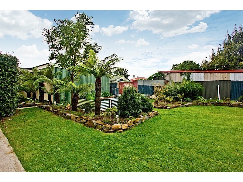 17 Henty Street, Invermay TAS 7248