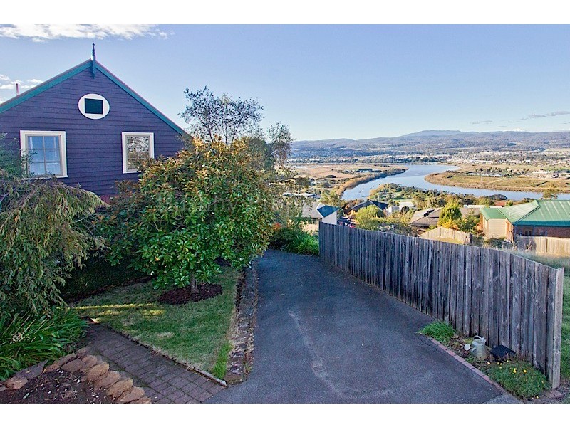 4 Daitom Place, Trevallyn TAS 7250