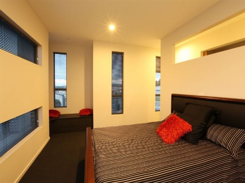 2 Legges Crescent, Prospect TAS 7250