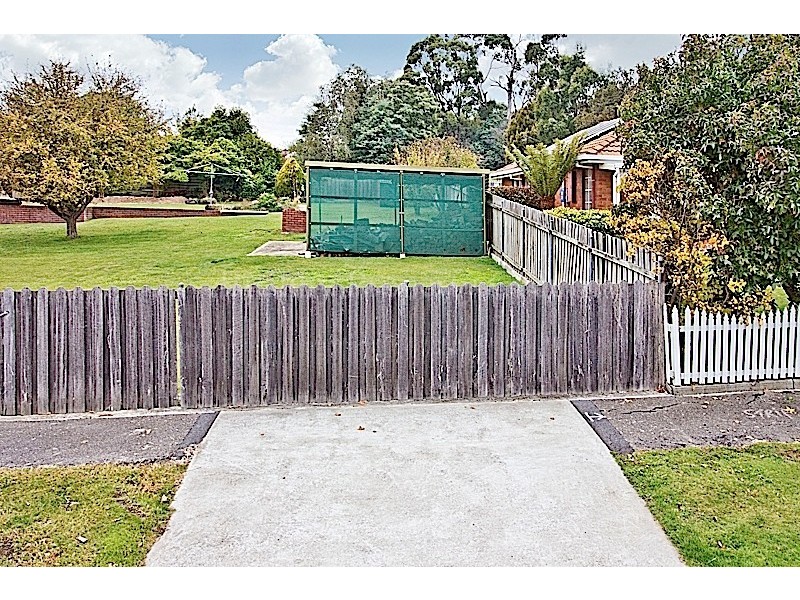 9 Bluegum Road, Youngtown TAS 7249
