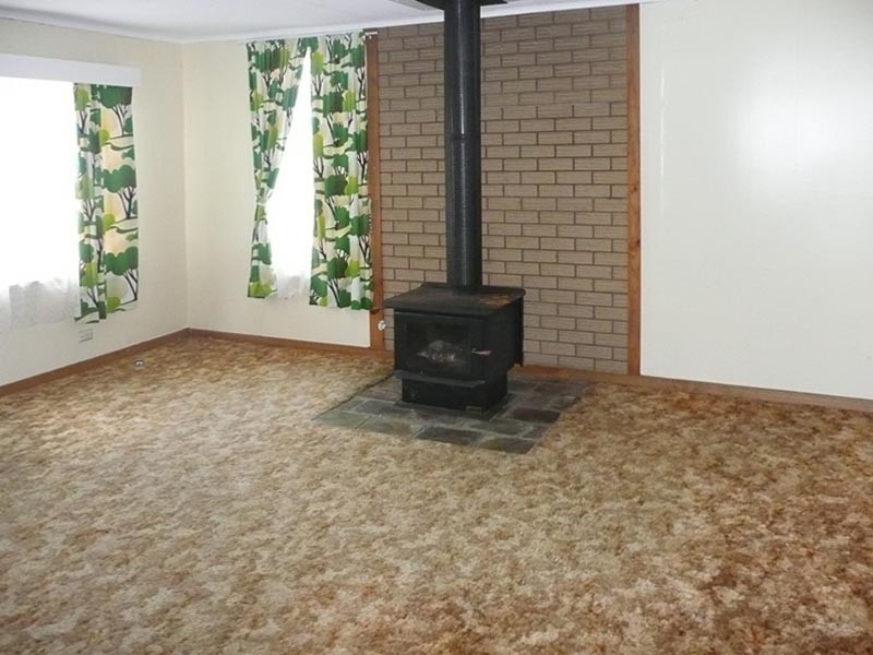 13 Ernest Street, Beauty Point TAS 7270