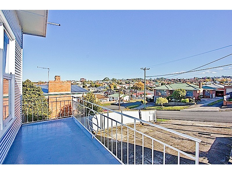 4 Kerran Crescent, South Launceston TAS 7249
