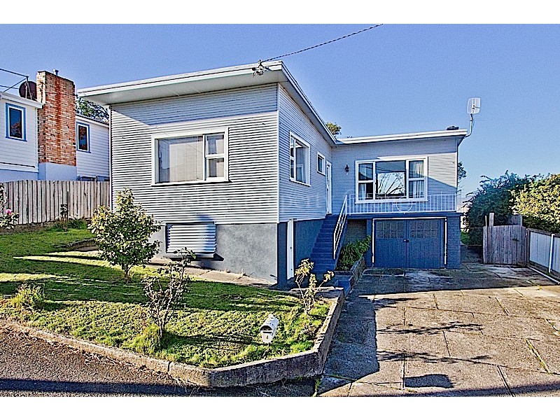 4 Kerran Crescent, South Launceston TAS 7249