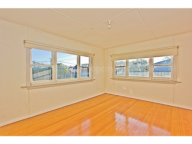 15 Jellico Street, Mowbray TAS 7248