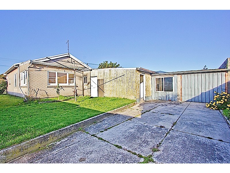 15 Jellico Street, Mowbray TAS 7248