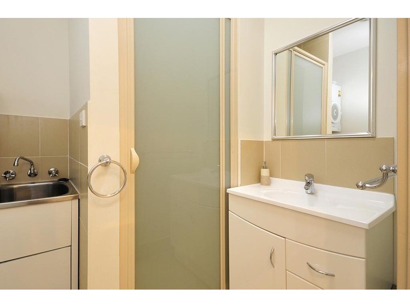 1/2 Paterson Street, Launceston TAS 7250