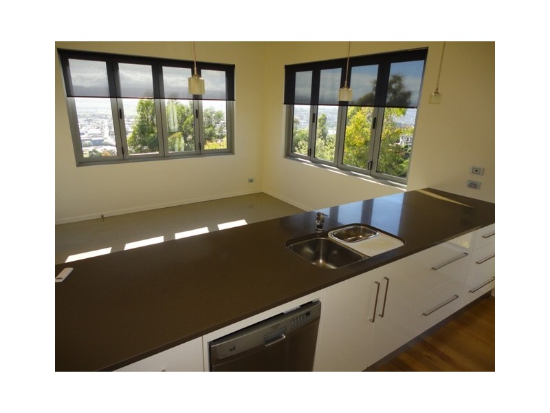 1/52 Lachlan Parade, Trevallyn TAS 7250