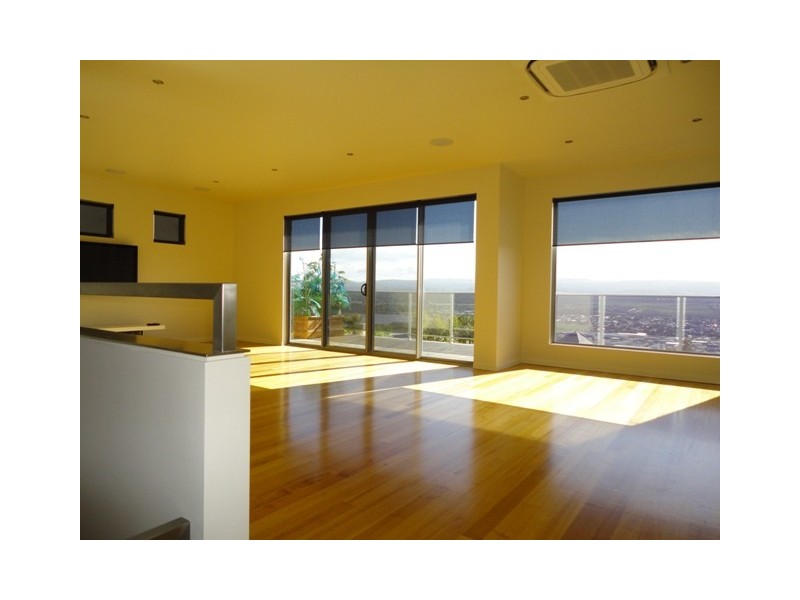 1/52 Lachlan Parade, Trevallyn TAS 7250