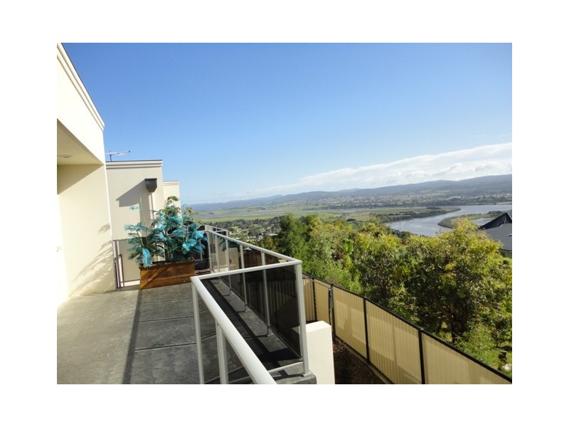 1/52 Lachlan Parade, Trevallyn TAS 7250